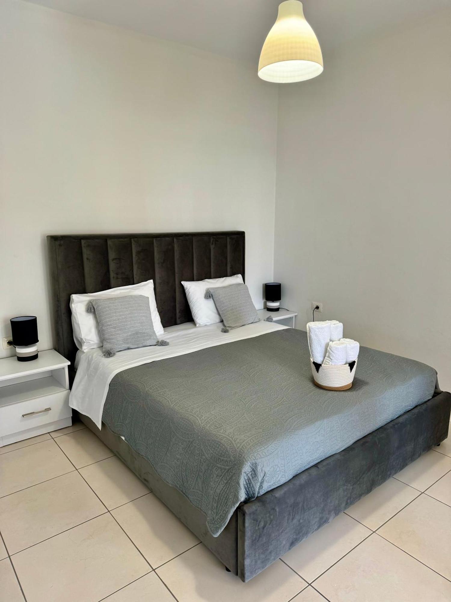 Belaire Luxury Apartment Saranda Kültér fotó