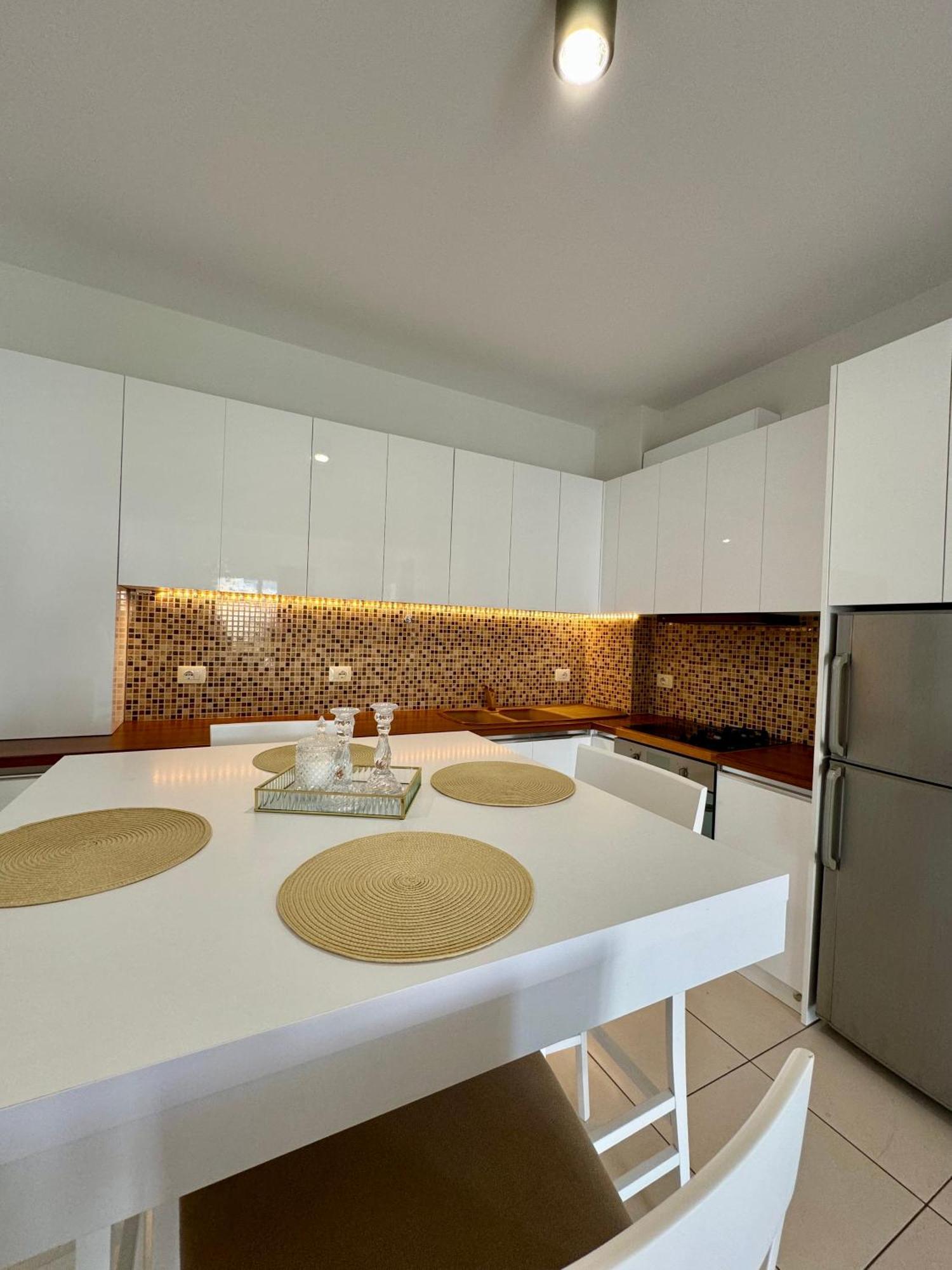 Belaire Luxury Apartment Saranda Kültér fotó